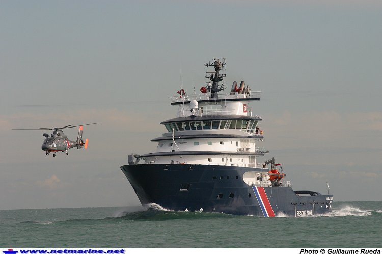 mistral class helicopter carriers. mistral class helicopter